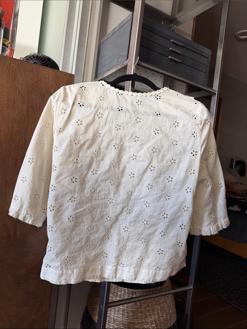 J Crew Eyelet Lace Top - Picture 2 of 3